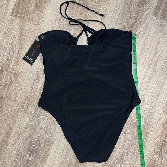 Women’s No Boundaries Juniors Ruched V-Neck One-Piece Swimsuit Halter Top Large - Picture 4 of 6